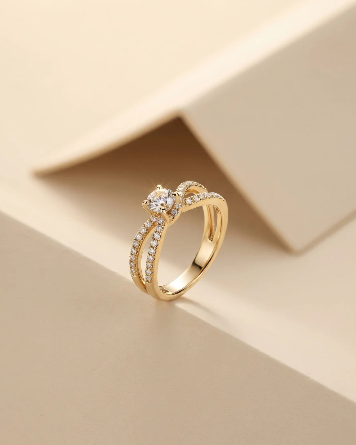 Celeste Crossover Ring
